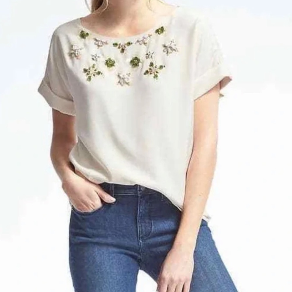 Banana Republic Women’s Cream Short Sleeve Beaded Blouse Top Size XL